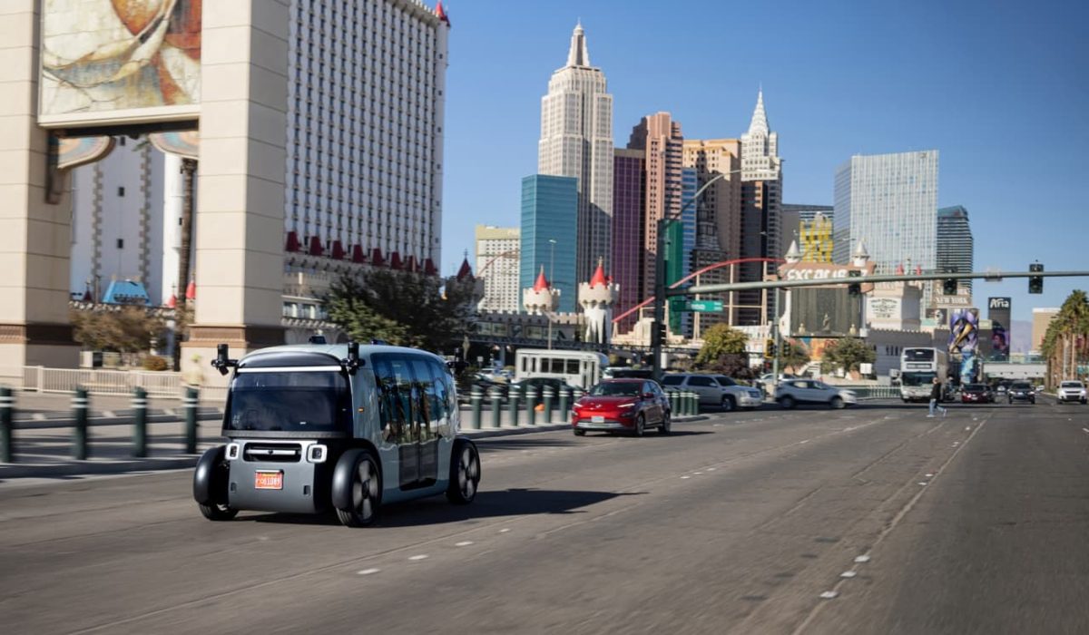 Amazon Expands Robotaxi Testing Across 10 U.S. Cities, Challenging Tesla and Google