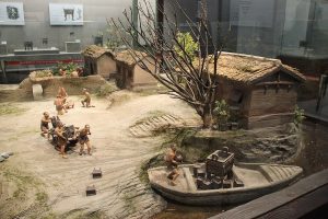 Combining Ancient Oracle Bones and Modern Weather Models to Reconstruct Shang Dynasty Disasters