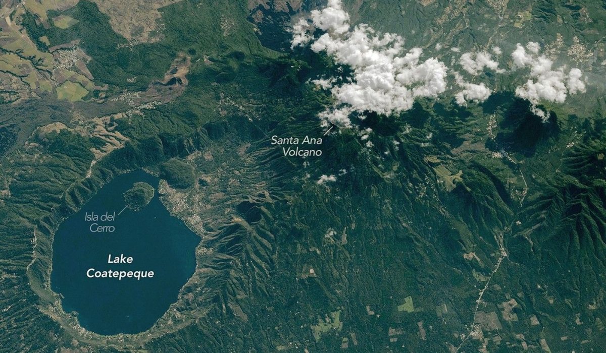 Exploring Lake Coatepeque: A Volcanic Caldera in El Salvador