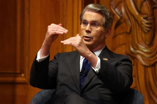 JPMorgan Faces Criticism Over Strait of Hormuz Insurance Analysis by Scott Bessent