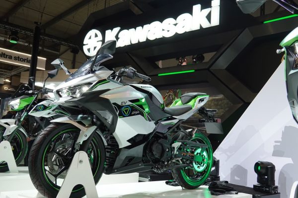 Kawasaki Files Patent for Electric Motorcycle Featuring Innovative Motor Modularity