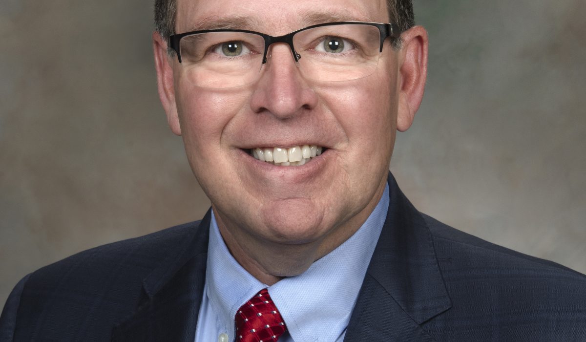 NASA Armstrong Flight Research Center Director Brad Flick to Retire After Nearly Four Decades