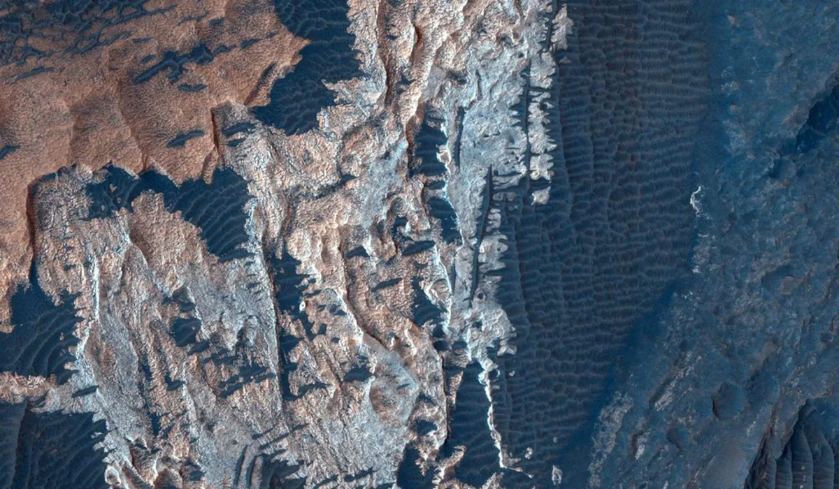 Scientists May Have Discovered a New Mineral on Mars