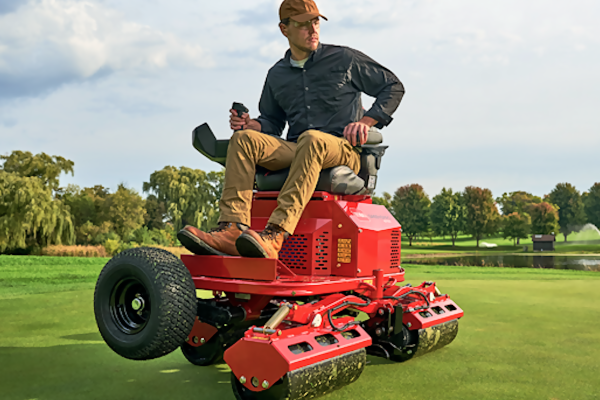 Toro GreensPro e1700 Electric Greens Roller Introduces Silent and Eco-Friendly Golf Course Maintenance