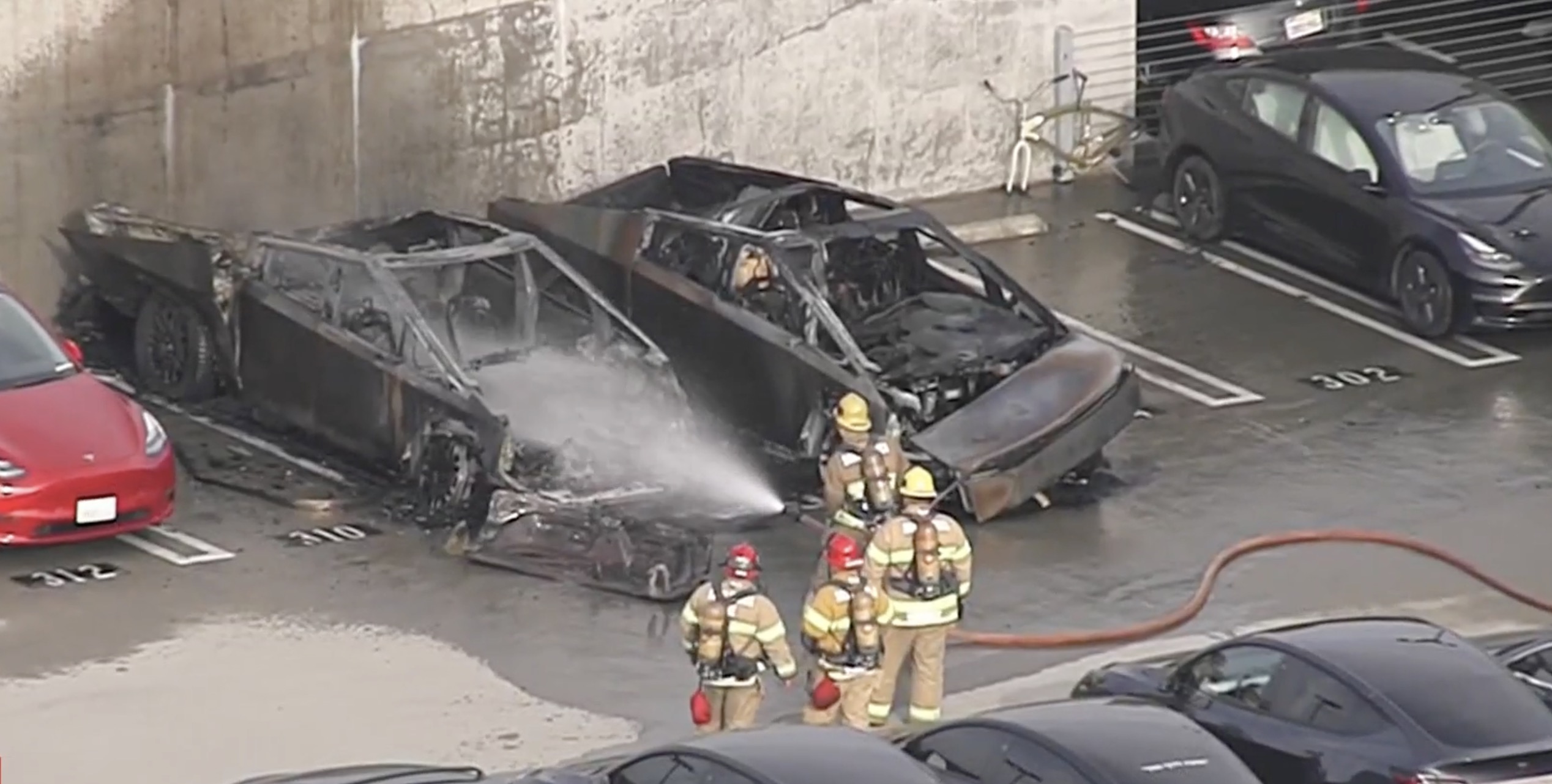 Two Tesla Cybertrucks Destroyed in Mysterious Fire at Santa Monica Parking Garage